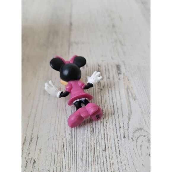 Mickey girlfriend Minnie Mouse miniature toy figure - Picture 3 of 4